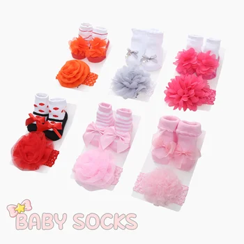 2Pcs/Комплекти Принцеса Бебе Момичета Чорапи Лента за глава Дантелени лъкове Бебешки чорапи за малки деца Комплекти за шапки Подаръци за новородени Бебешки аксесоари