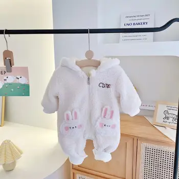 Есен 2021 Бебе заек памук и руно onesie зимно облекло бебе карикатура качулка катерене костюм от Китай на едро